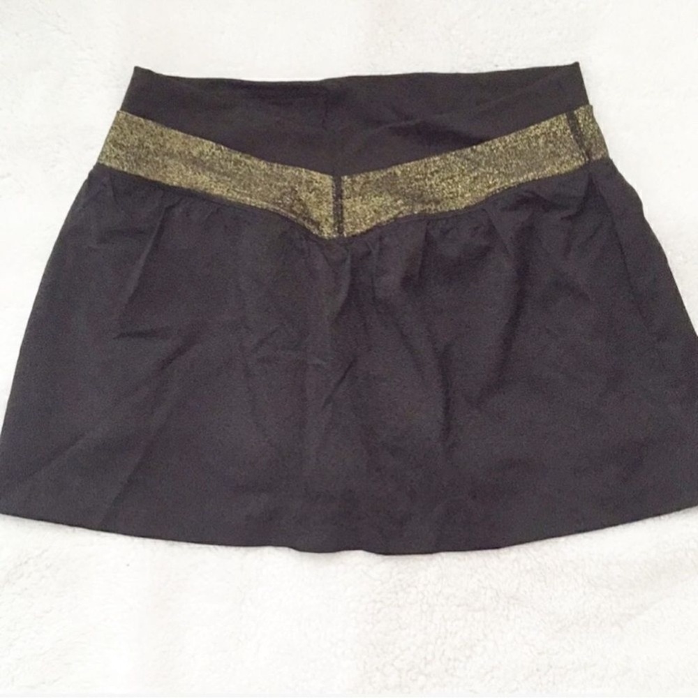 VS SPORT SKIRT